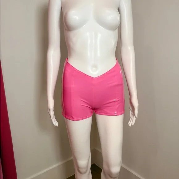 Oh Polly Vinyl High Waist Shiny Pink Shorts, Size 0 - Picture 2 of 3